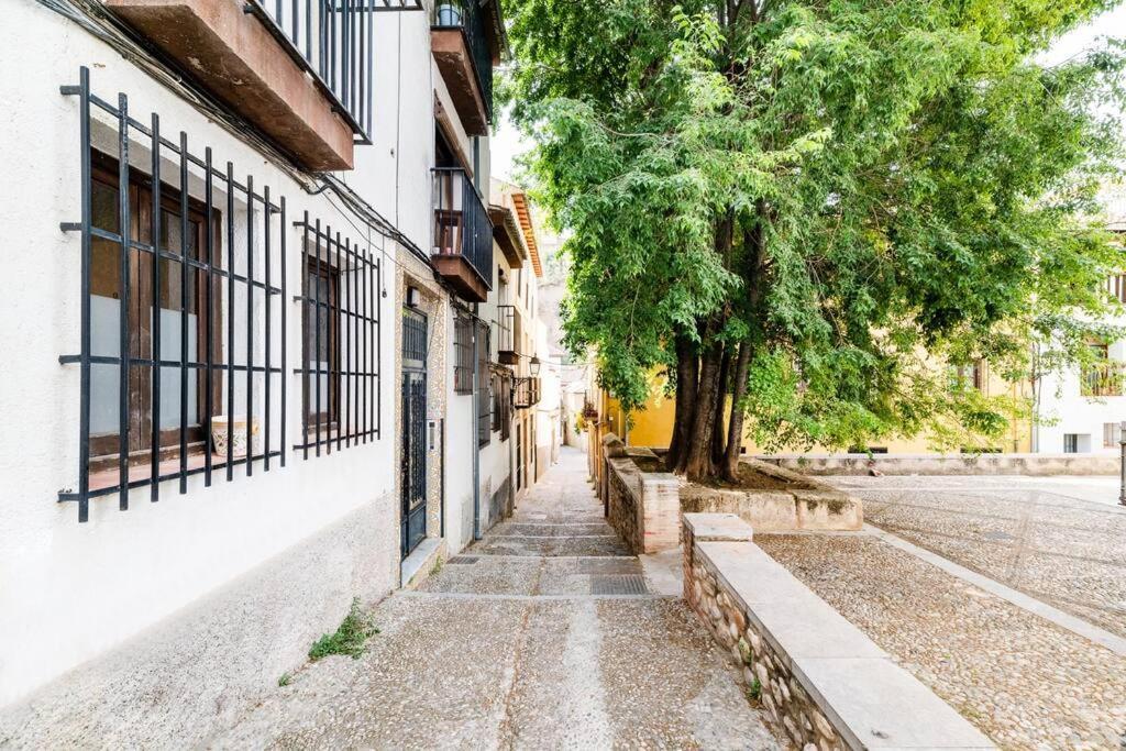 Wekey Homes Albaicin, A Los Pies De La Alhambra Granada Esterno foto