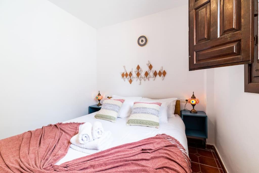Wekey Homes Albaicin, A Los Pies De La Alhambra Granada Esterno foto