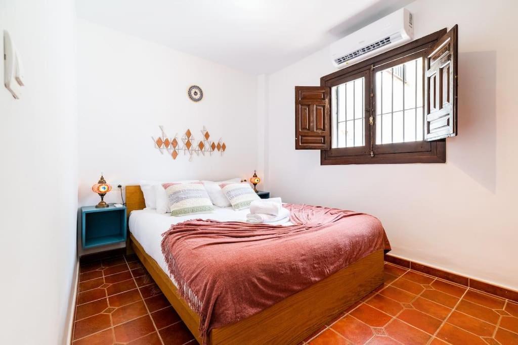 Wekey Homes Albaicin, A Los Pies De La Alhambra Granada Esterno foto